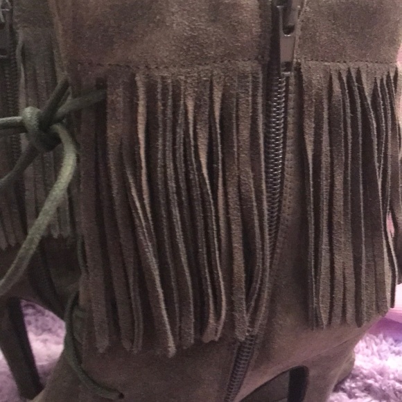 Jeffrey Campbell Ibiza Gray Suede Fringe Boot Stiletto Zip side New - Picture 2 of 8